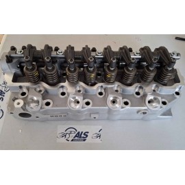 HYUNDAI H100 D4BB CYLINDER HEAD COMPLETE